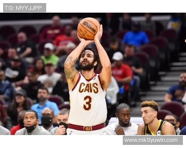 奎因半场表现亮眼13号秀砍下8分4板并送生涯最高8助