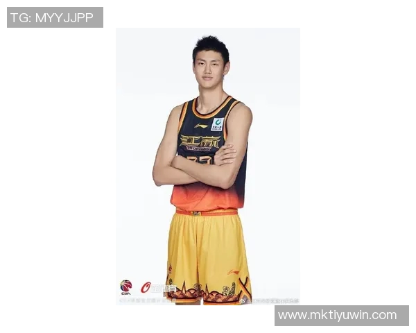 江苏男篮全新定妆照发布新球衣新阵容展现全新气象迎接新赛季